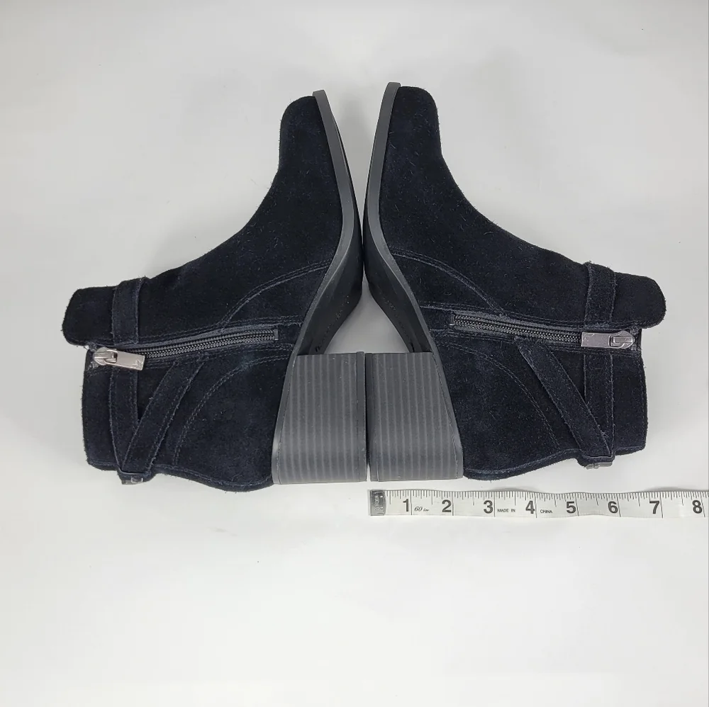 Koolaburra by UGG Suede Heels Boots #606 Size 9